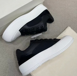 รองเท้าสเก็ตบอร์ด McQueenes Deck Low-top - รองเท้าผ้าใบลำลองพื้นหนาแบบ High-top สำหรับผู้ชายและผู้หญิงในสไตล์เดียวกัน - Product Image 5