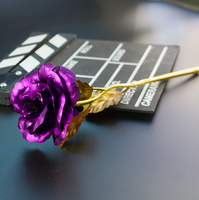 Fleurs éternelles en gros, fleurs dorées, rose artificielle en feuille d'or pour la décoration de mariage et de festival