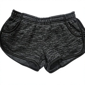 Shorts pour femmes - Product Image 1