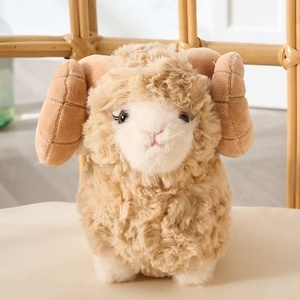 Peluche <span class=keywords><strong>de</strong></span> Cordero <span class=keywords><strong>de</strong></span> Cuernos Grandes, Muñeco <span class=keywords><strong>de</strong></span> Peluche <span class=keywords><strong>de</strong></span> <span class=keywords><strong>Alpaca</strong></span> <span class=keywords><strong>de</strong></span> Dibujos Animados, Juguete <span class=keywords><strong>de</strong></span> Compañía para Niños, Animal <span class=keywords><strong>de</strong></span> Peluche, Decoración para el Hogar, Regalo Festivo - Product Image 2