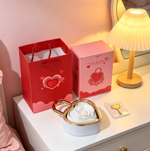 Caja de Rosas de Plástico con Cierre de Botón en Forma de Corazón, Rosa Eterna Preservada, Apertura con Llave, Almacenamiento Giratorio para Regalos Románticos - Product Image 5