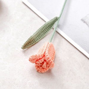 Tulipán Tejido a Mano, Flor de Ganchillo, Flor Eterna, Regalo para el Día de San Valentín, Tulipanes Individuales - Product Image 6