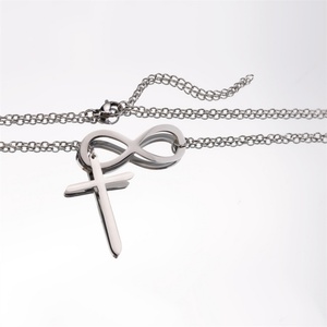 Collar Cruz Infinito Minimalista Casual/Deportivo de Acero Inoxidable Impermeable para Mujer al por Mayor para Aniversario - Product Image 4