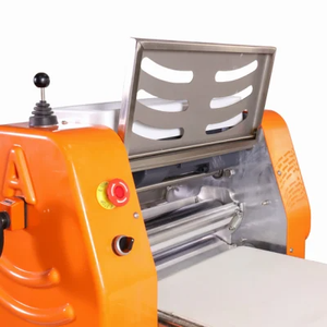 Machine à Abaisser la Pâte Électrique Compacte Semi-Automatique de <span class=keywords><strong>Comptoir</strong></span>, Mini Laminoir de Table pour Pâtisserie Maison - Product Image 4