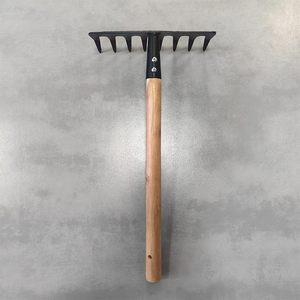 Outil de jardin de haute qualité 8 dents <span class=keywords><strong>râteau</strong></span> en acier au carbone avec manche en bois cultivateur Mini <span class=keywords><strong>râteau</strong></span> pour le désherbage - Product Image 5