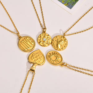 <span class=keywords><strong>Médaille</strong></span> martelée sculptée pour gravure femmes breloques 2024 Pvd acier inoxydable hommes été mode bijoux colliers CZ en gros - Product Image 2