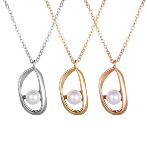 European and American Retro Irregular <b>Titanium</b> Steel Necklace Stainless Steel Pearl Circle Exaggerating Collarbone Necklace - Product Image 1