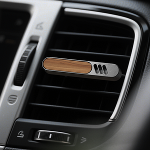 Disesuaikan abu-abu perak paduan mobil penyegar udara Diffuser otomatis padat <span class=keywords><strong>Premium</strong></span> isi ulang parfum mobil klip logam - Product Image 2