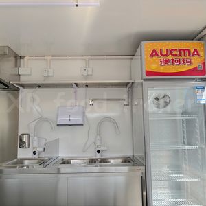 Xe tải bán đồ ăn lưu động tiêu chuẩn Úc 5m đến 6m, màu xanh lá, kiểu thùng, có quầy bar cocktail, dùng cho thương mại, bán tại <span class=keywords><strong>Philippines</strong></span> - Product Image 4