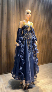 Robe de soirée de luxe pour femme, style robe de bal, épaules dénudées, manches classiques, en organza, haut de gamme, ornée de strass, confortable et infroissable - Product Image 4