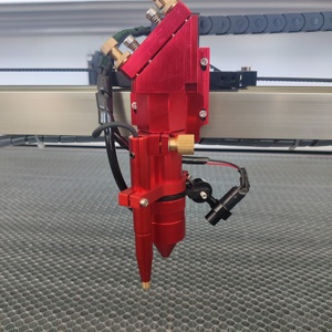 Máquina de grabado de corte láser Co2 de punto rojo de enfoque automático <span class=keywords><strong>1300X</strong></span> 900mm para ropa de cuero acrílico de madera con CW5200 - Product Image 6