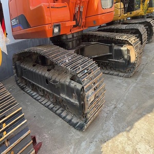 รถขุดไฮดรอลิกแบบตีนตะขาบ Doosan DH220LC-7 มือสอง ขนาด 22 ตัน รุ่นปี 2021 เครื่องยนต์และเกียร์ 108 กิโลวัตต์ สำหรับงานเหมือง - Product Image 4