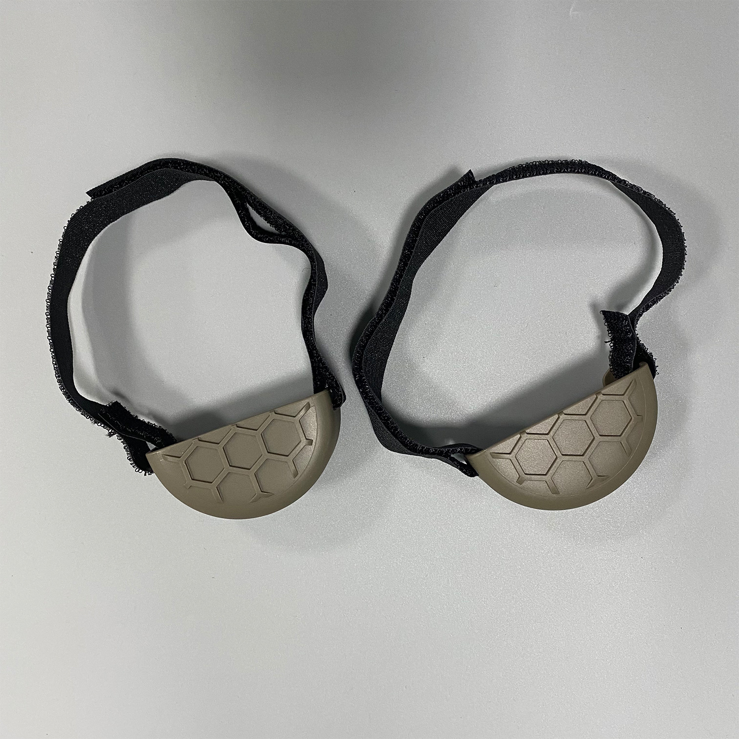 [Safety Upgrades with Multiple Anti-Slip Measures]