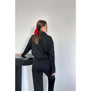 <b>Black</b> Cotton Woven <b>Suit</b> Set For Women With <b>Red</b> Hair Accessory <b>And</b> <b>Black</b> Shoes - Product Image 2