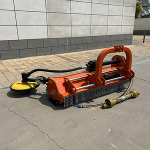 Débroussailleuse latérale hydraulique à déplacement latéral montée sur tracteur, idéale pour le désherbage de jardin - Product Image 1