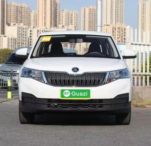 <span class=keywords><strong>Skoda</strong></span> Kamiq GT 1.5L Manuelle Confort Petit SUV Essence Économique 5 Places avec Haute Vitesse 178km/h Frein à Main Manuel pour Voiture d'<span class=keywords><strong>Occasion</strong></span> Familiale - Product Image 1