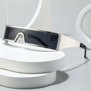 Lunettes de soleil Y2K tendance vintage à petite monture avec logo personnalisé, verres monobloc en alliage UV400, style punk - Product Image 1
