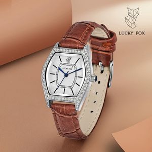 <span class=keywords><strong>นาฬิกา</strong></span>ควอตซ์คุณภาพสูงสำหรับผู้หญิง Tomi Luckyfox L29 ขา<span class=keywords><strong>ย</strong></span>ส่ง <span class=keywords><strong>นาฬิกา</strong></span>สา<span class=keywords><strong>ย</strong></span>หนังเรียบง่า<span class=keywords><strong>ย</strong></span>สำหรับสุภาพสตรี รา<span class=keywords><strong>คา</strong></span>ถูก <span class=keywords><strong>นาฬิกา</strong></span>แฟชั่น - Product Image 2