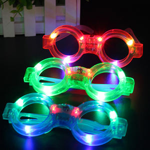 <span class=keywords><strong>Occhiali</strong></span> a Stella Luminosi LED Nuovi <span class=keywords><strong>Occhiali</strong></span> Economici per Feste Occasioni Natalizie Laurea Ringraziamento <span class=keywords><strong>San</strong></span> <span class=keywords><strong>Valentino</strong></span> Festa della Mamma - Product Image 6