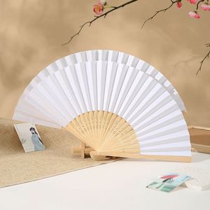 Abanico de mano plegable de papel de bambú en blanco al por mayor para el Año Nuevo Chino, recuerdos de boda, arte DIY, técnica de tallado, restauración de formas antiguas - Product Image 1