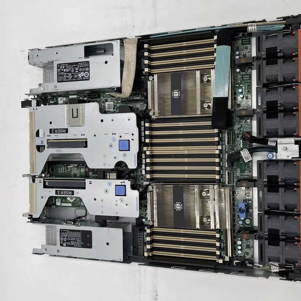 Poweredge R6525 Rear Used Del PowerEdge R6525 256GB Ddr4 3.2TB Nvme Hard Disk 7402CPU AMD ...