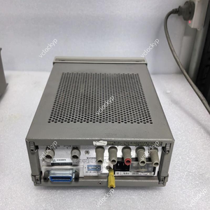 Atenuador/Controlador de Interruptor HP Agilent Keysight 11713A (1 Unidad) - Product Image 3