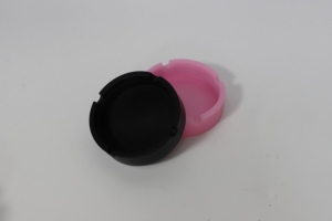 Cendrier personnalisé avec étiquette privée, cendrier en silicone pour fumeurs, utilisable pour de multiples occasions. - Product Image 4