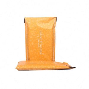 Sobre de Envío Autoadhesivo Resistente a Desgarros, Personalizado con Logotipo, Color Naranja, Poli Biodegradable de 2.5mil de Grosor - Product Image 3