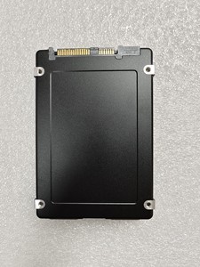 SSD HDS 15TB SLM5B-M15RSS MZ-WLL3T8C Grande capacité 15TB pour un stockage de données étendu. Performances SAS haute vitesse - Product Image 3