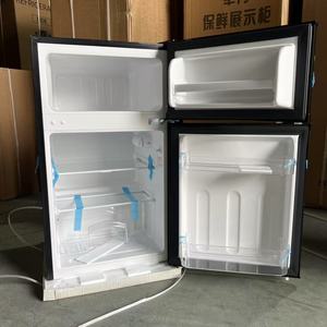 Tủ lạnh màu đen CỬA ĐÔI mini bar tủ lạnh 3.1cuf 90L Tủ đông hàng đầu hỗ trợ nguồn điện rộng 110-240V 50/60Hz - Product Image 4