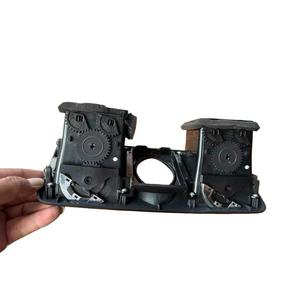 Pour Maserati Quattroporte Pièces de véhicule Pièces automobiles Sortie d'air du climatiseur central de <span class=keywords><strong>la</strong></span> voiture - Product Image 5