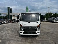 Camion compacteur de déchets diesel 7Cbm 4x2 avec transmission manuelle