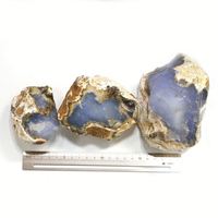 Calcédoine bleue naturelle de bonne qualité brute en vrac