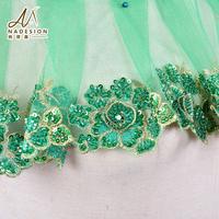 Fournisseur d'usine : Tissu de dentelle africaine de luxe pas cher avec sequins et perles, garniture en dentelle verte pour robes de soirée et mode féminine