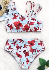 <span class=keywords><strong>Maillot</strong></span> <span class=keywords><strong>de</strong></span> <span class=keywords><strong>bain</strong></span> <span class=keywords><strong>taille</strong></span> <span class=keywords><strong>haute</strong></span> personnalisé <span class=keywords><strong>maillot</strong></span> <span class=keywords><strong>de</strong></span> <span class=keywords><strong>bain</strong></span> bikini à bretelles floral en rouge <span class=keywords><strong>avec</strong></span> divers motifs imprimés - Product Image 5