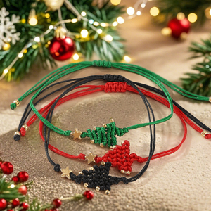 Braccialetto Macramè Albero di Natale Go2boho con Cordino Regolabile, Braccialetto dell'Amicizia in Corda Verde Festivo con Ciondolo a Stella, Pronto per Biglietto Regalo - Product Image 3