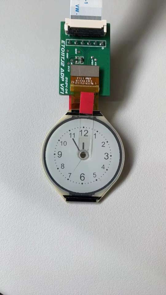 1.1-Inch Round AMOLED E-Ink Display for Smart Watches - Low Power ...