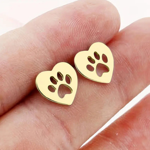 Orecchini a Perno con Impronta di Zampa di Gatto, Design Minimalista e Trendy, Gioielli da Donna alla Moda per Uso Quotidiano, Idea Regalo - Product Image 4