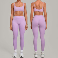 Ensemble de tenue de sport pour femme Slim Fit 2 pièces : Soutien-gorge de sport à bretelles spaghetti et dos en U, short taille haute respirant pour le yoga et les activités sportives