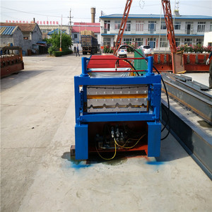 Machine de formage à rouleaux pour <span class=keywords><strong>toiture</strong></span> de maison à double couche en acier coloré, vente d'usine HUATONG, contrôle PLC, moteur hydraulique automatique - Product Image 6