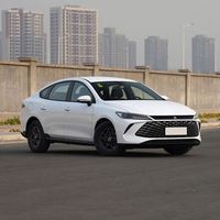 2025 BYD Qin PLUS DM-i berline hybride No1 véhicule à énergie nouvelle longue autonomie haute vitesse en gros en stock