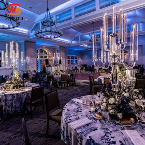 Pièce maîtresse de table lisse bougeoir tube acrylique 3 pièces bougeoir en métal doré - Product Image 6