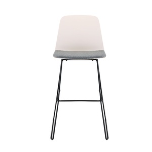 Taburetes de <span class=keywords><strong>Bar</strong></span> para el hogar, silla de <span class=keywords><strong>Bar</strong></span> con carcasa de plástico, marco de Metal sin brazos, con respaldo y reposapiés, sillas de comedor, 3660mm, gran oferta - Product Image 2
