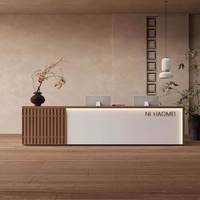Bureau d'accueil moderne et simple pour entreprise, hôtel, maison d'hôtes, salon de beauté, magasin de vêtements - Mobilier commercial personnalisable