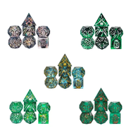 Ensemble de dés RPG polyédriques personnalisés en résine, 7 pièces, faits à la main, à pointes, motif d'arme Ranger, thème Dragons et Donjons pour les donjons
