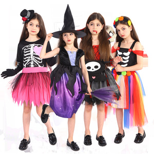 Costume de Sorcière d'Halloween Tendance et Populaire pour Enfants Filles, Décoration de Fête, Polyester, Couleur Personnalisée, MOQ 50 Pièces - Product Image 1