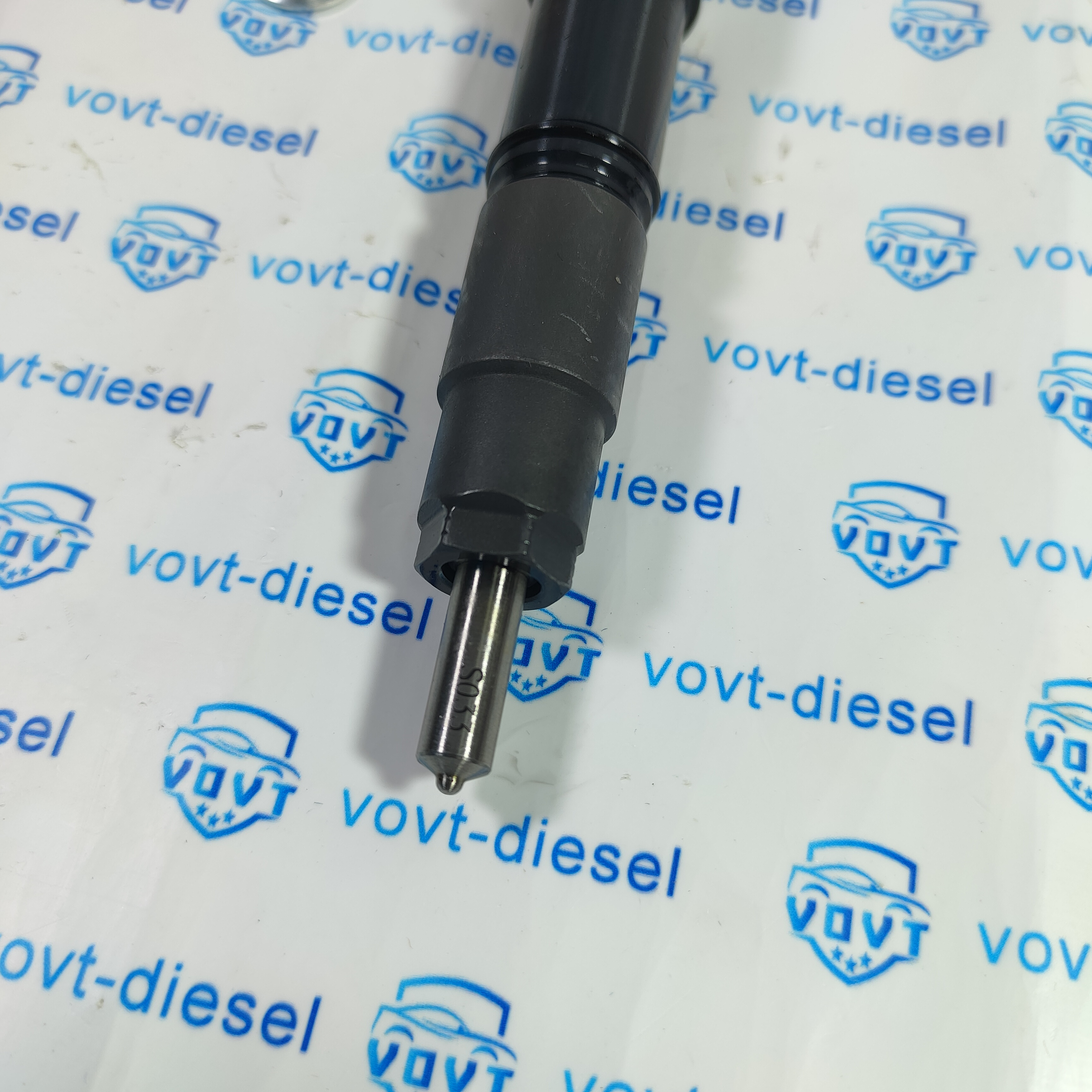 High Quality Diesel Injector 23670-30400 23670-39365  295050-0200 295050-0460 Common Rail Injector for Denso Toyota Auto Parts