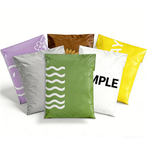 Emballages d'expédition personnalisés, durables, compostables, biodégradables en PLA+PBAT pour vêtements, colis et envois postaux - Product Image 2