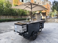 Chariot alimentaire tricycle personnalisable avec auvent