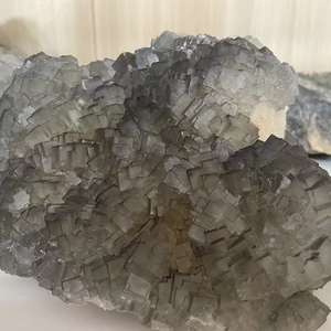 Minerali di cristallo di pietra grezza a grappolo di fluorite verde grezza naturale all'ingrosso - Product Image 2